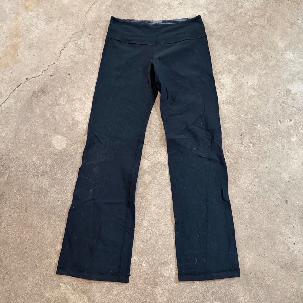 Lululemon Groove Pant Women 6 Black Flare Leg Yoga Athletic Trousers
